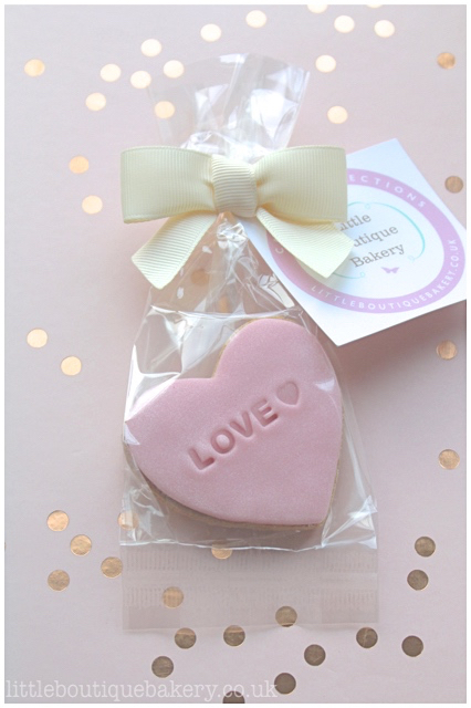 Love Heart Cookie Favour